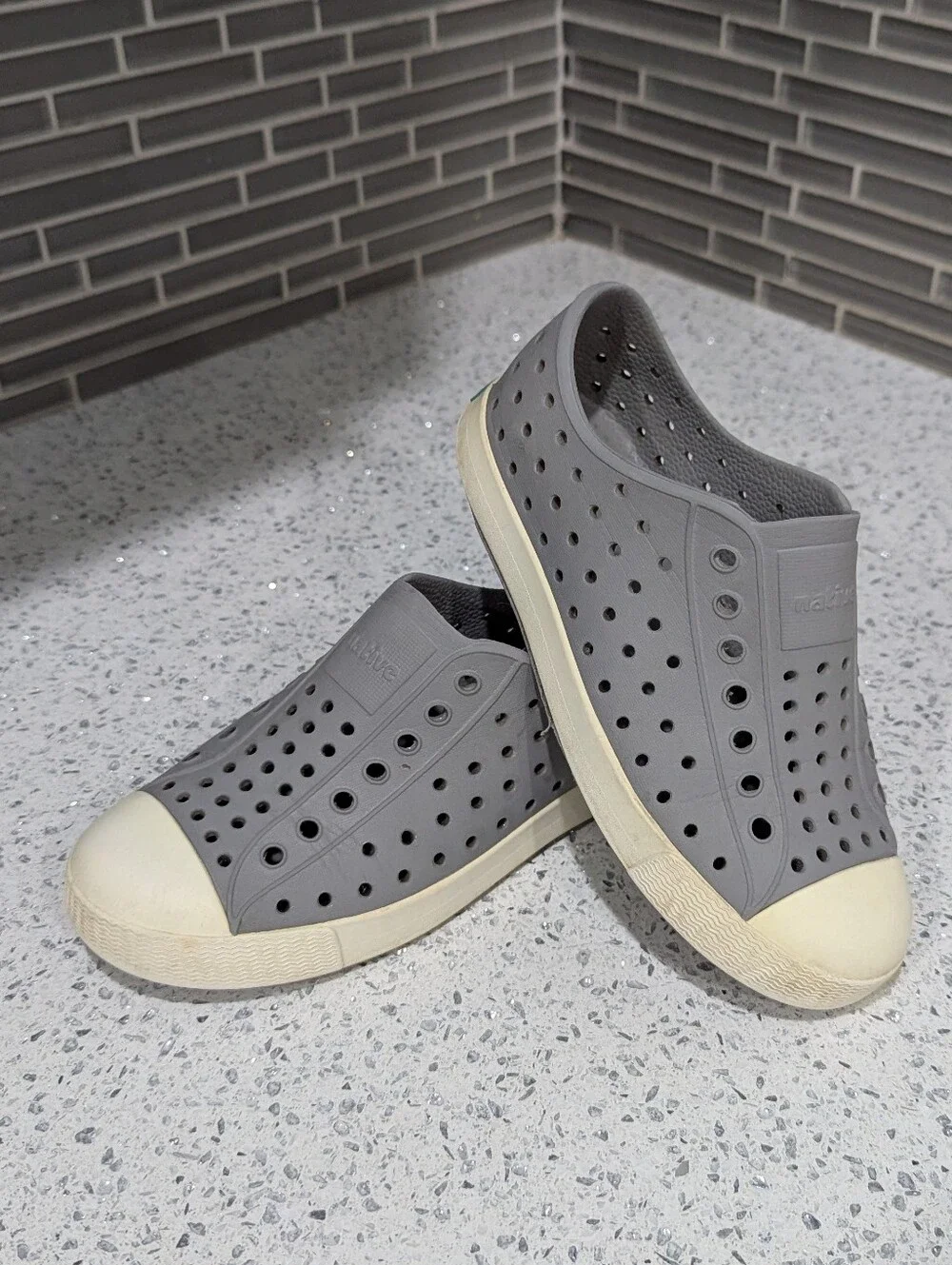 Native Kids Jefferson Slip On Shoes Sneaker Sandal Gray Boy Girl Size 12